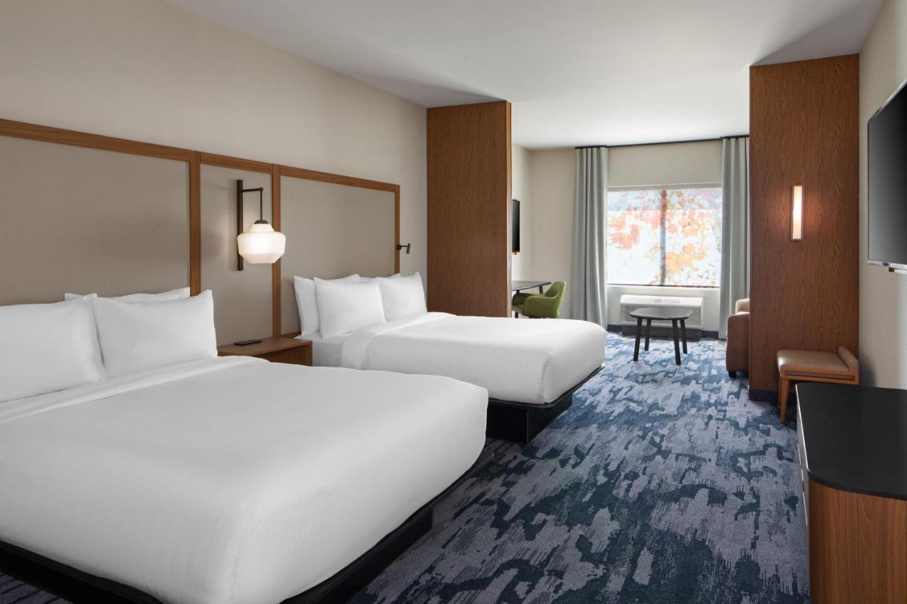 Fairfield By Marriott Inn & Suites Whitsett Greensboro East Exteriör bild